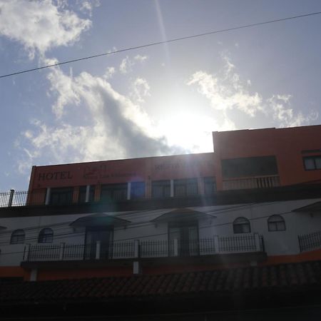 Vista Los Volcanes Hotel Y Restaurante Хуаюа Экстерьер фото